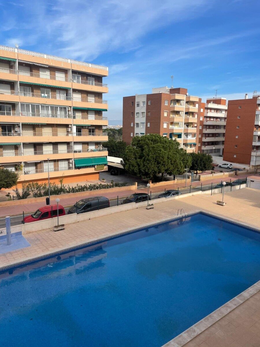 Apartment with 2 bedrooms, 60m² in Punta Prima, Spain [ID: 0150-LS-0304]