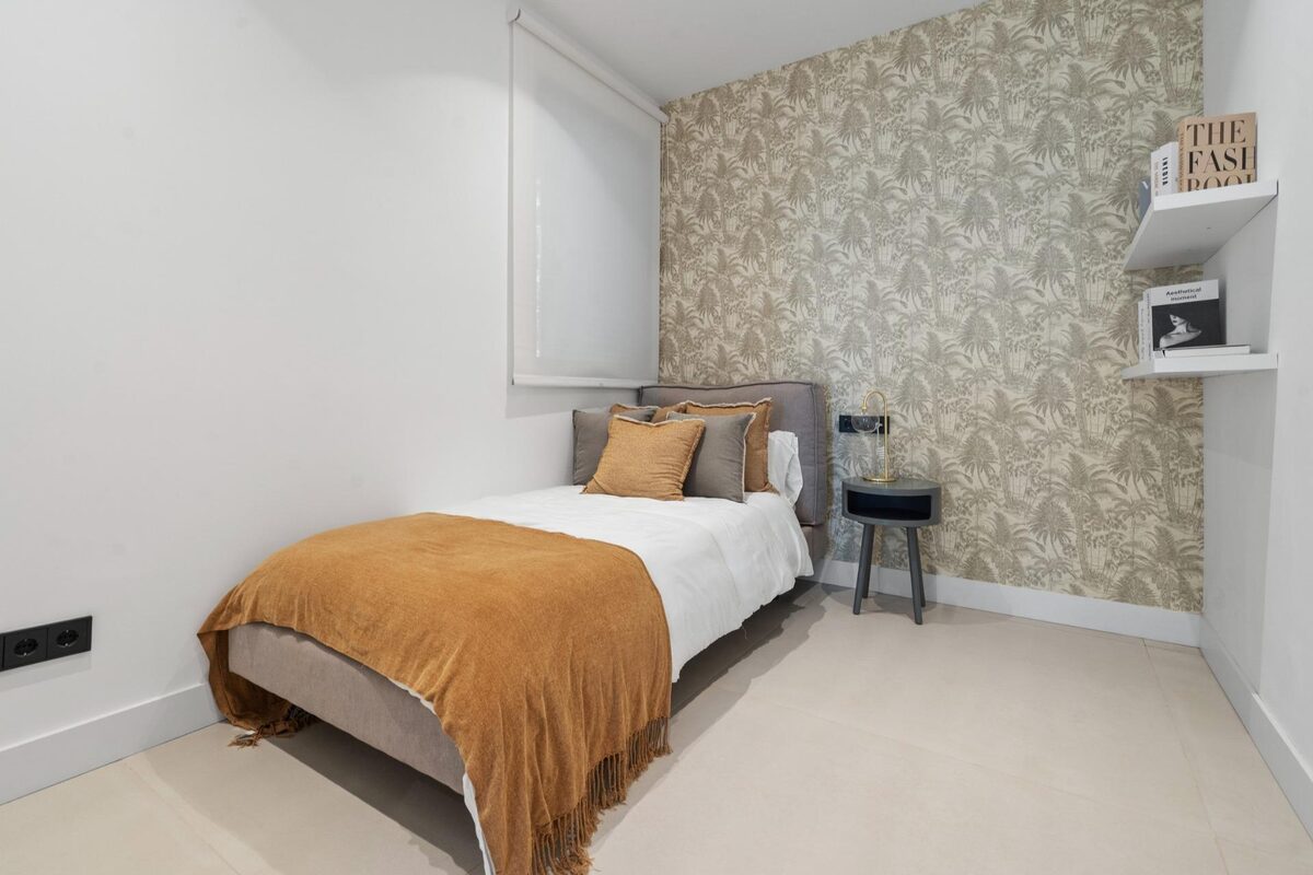 Apartament z 4 sypialniami, 270m² w Estepona, Hiszpania [ID: 0137-SP1562]