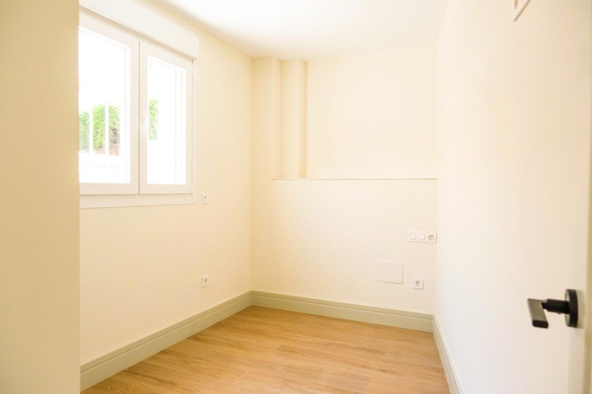Townhouse with 2 bedrooms, 118m² in Малага, Spain [ID: 0137-SP1555]