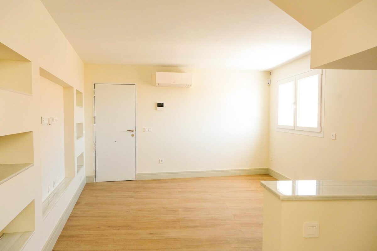 Townhouse with 2 bedrooms, 118m² in Малага, Spain [ID: 0137-SP1555]
