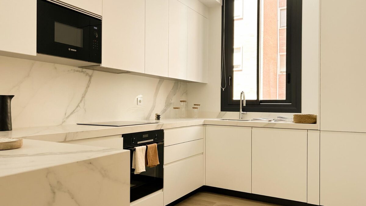 Townhouse with 3 bedrooms, 252m² in Малага, Spain [ID: 0137-SP1553]