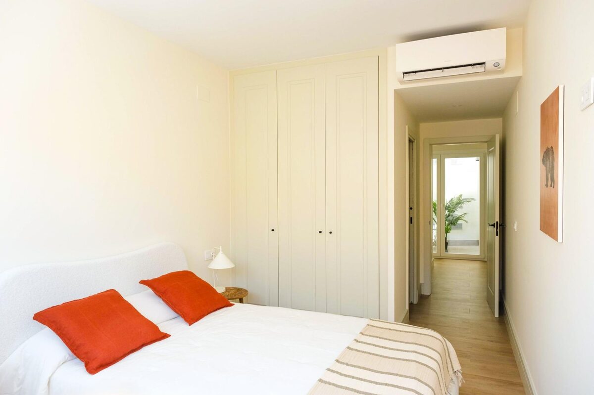 Квартира з 2 спальнями, 163м² в Малага, Іспанія [ID: 0137-SP1554]