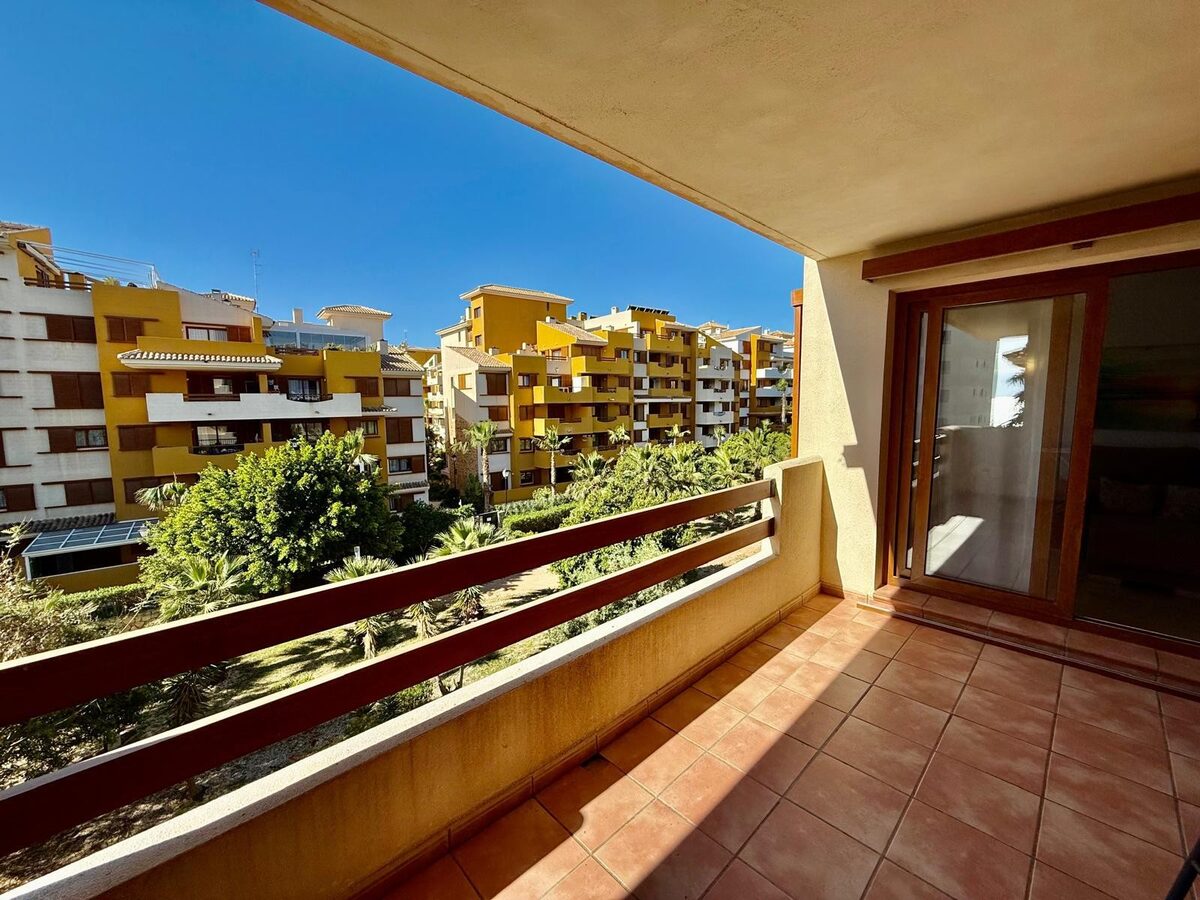 Apartment with 2 bedrooms in Punta Prima, Spain [ID: 0150-LS-1404]