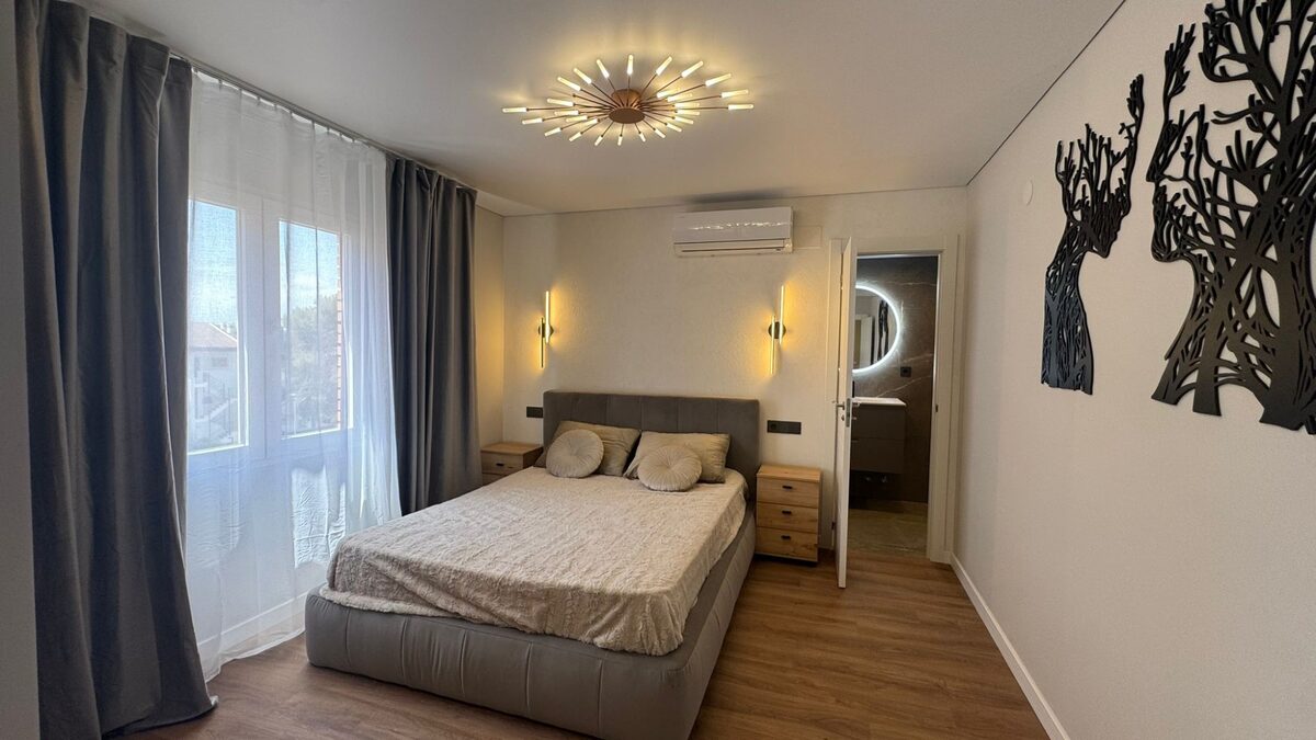 Apartment with 3 bedrooms, 91m² in Punta Prima, Spain [ID: 0150-LS-2904]