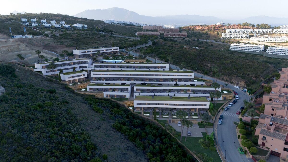 Townhouse with 3 bedrooms, 125m² in Manilva, Spain [ID: 0137-SP0811]