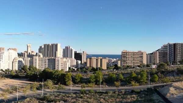 Apartment in Villajoyosa, Spain, 62m² - image 4