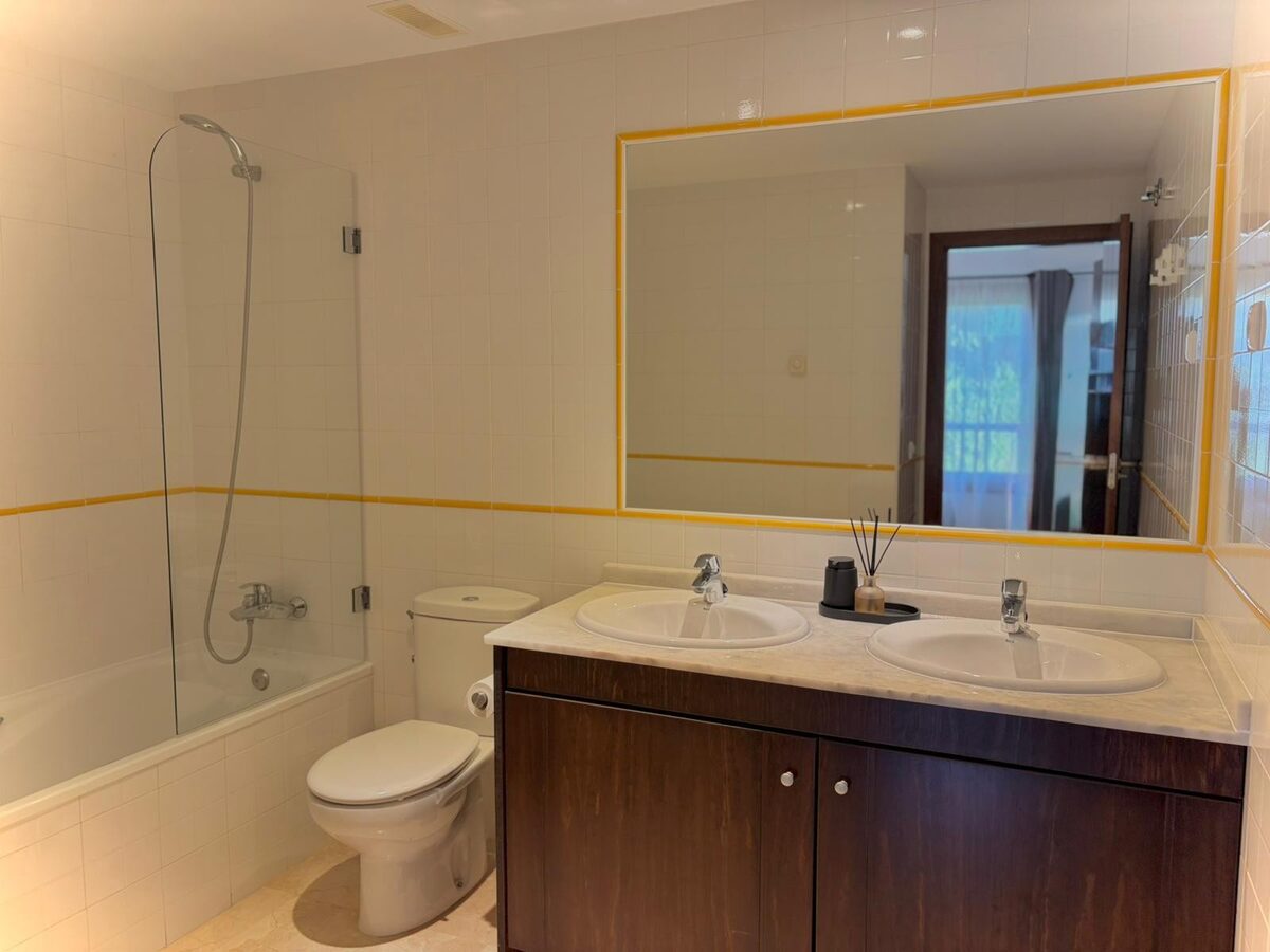 Квартира з 2 спальнями, 96м² в Пунта Пріма, Іспанія [ID: 0150-LS-2205]