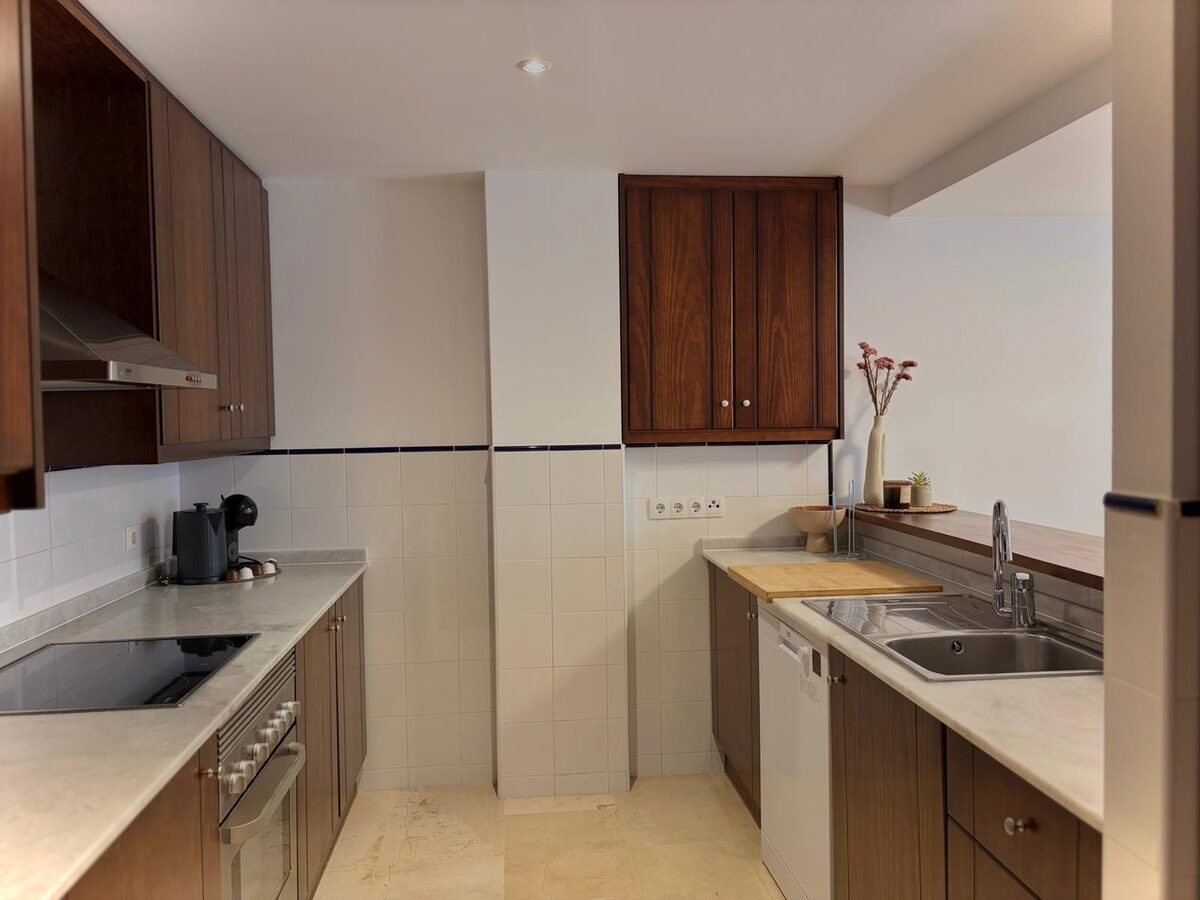 Квартира з 2 спальнями, 96м² в Пунта Пріма, Іспанія [ID: 0150-LS-2205]