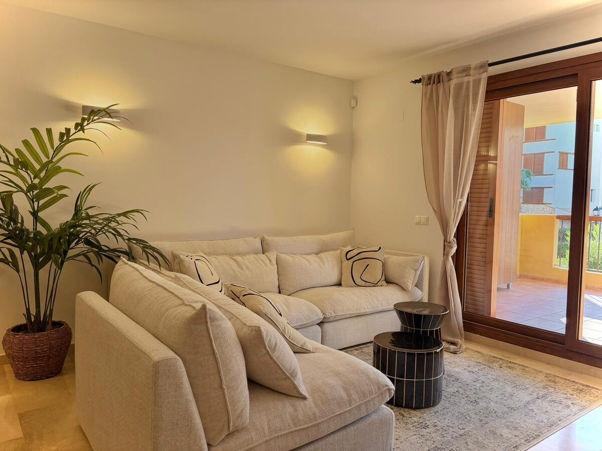 Квартира з 2 спальнями, 96м² в Пунта Пріма, Іспанія [ID: 0150-LS-2205]