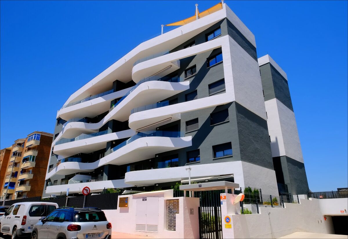 Квартира з 3 спальнями, 116м² в Пунта Пріма, Іспанія [ID: 0150-LR-2505]