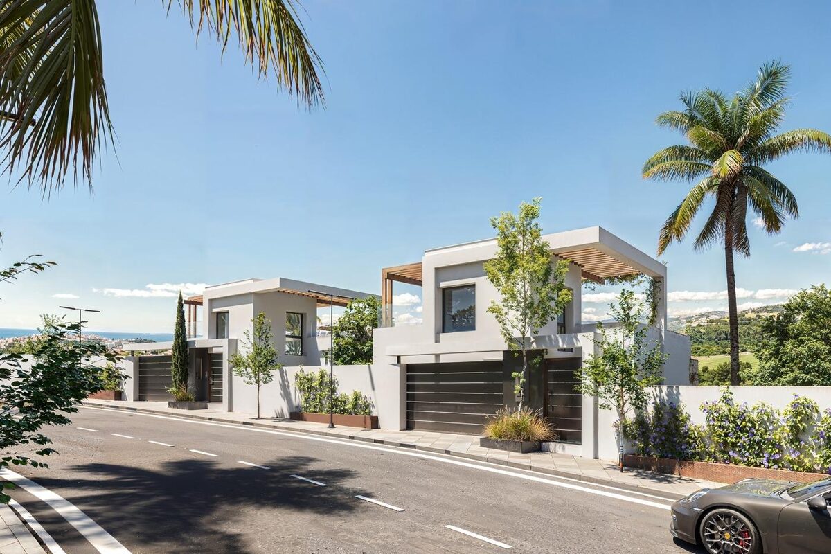 Villa with 4 bedrooms, 270m² in Casares, Spain [ID: 0137-SP1688]