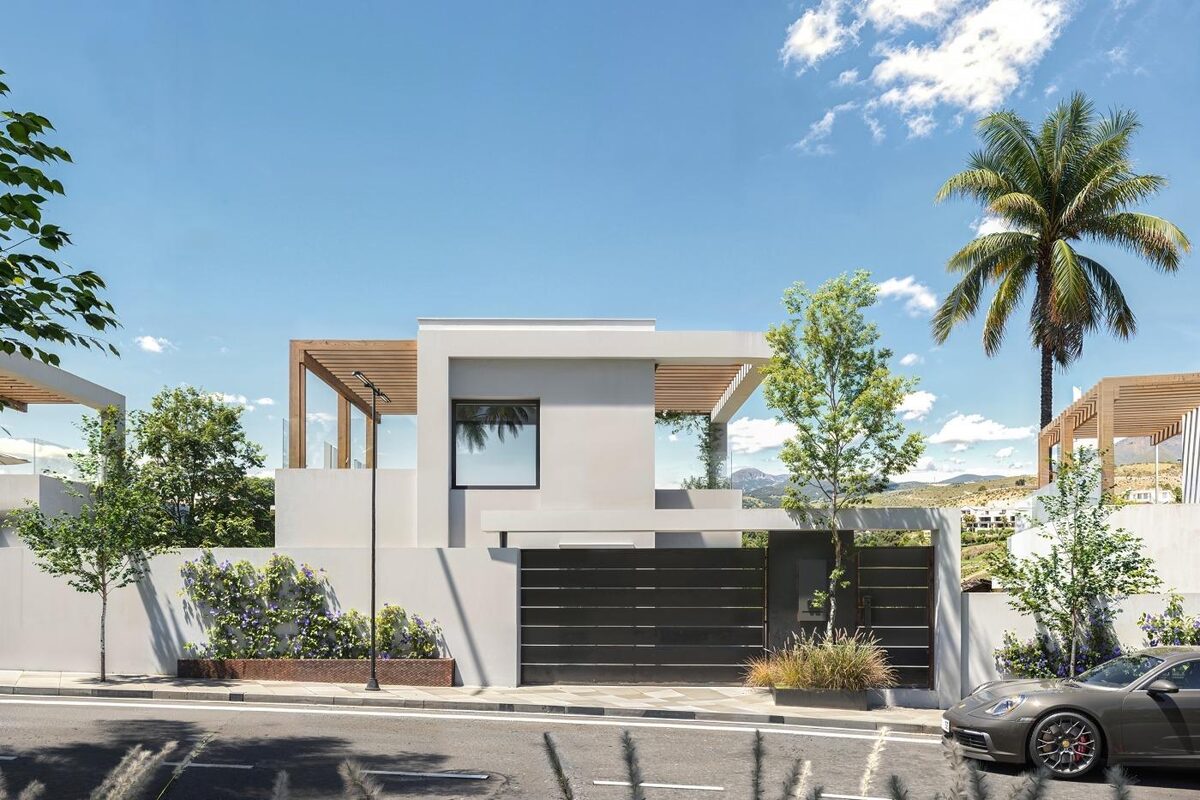Villa with 4 bedrooms, 270m² in Casares, Spain [ID: 0137-SP1688]