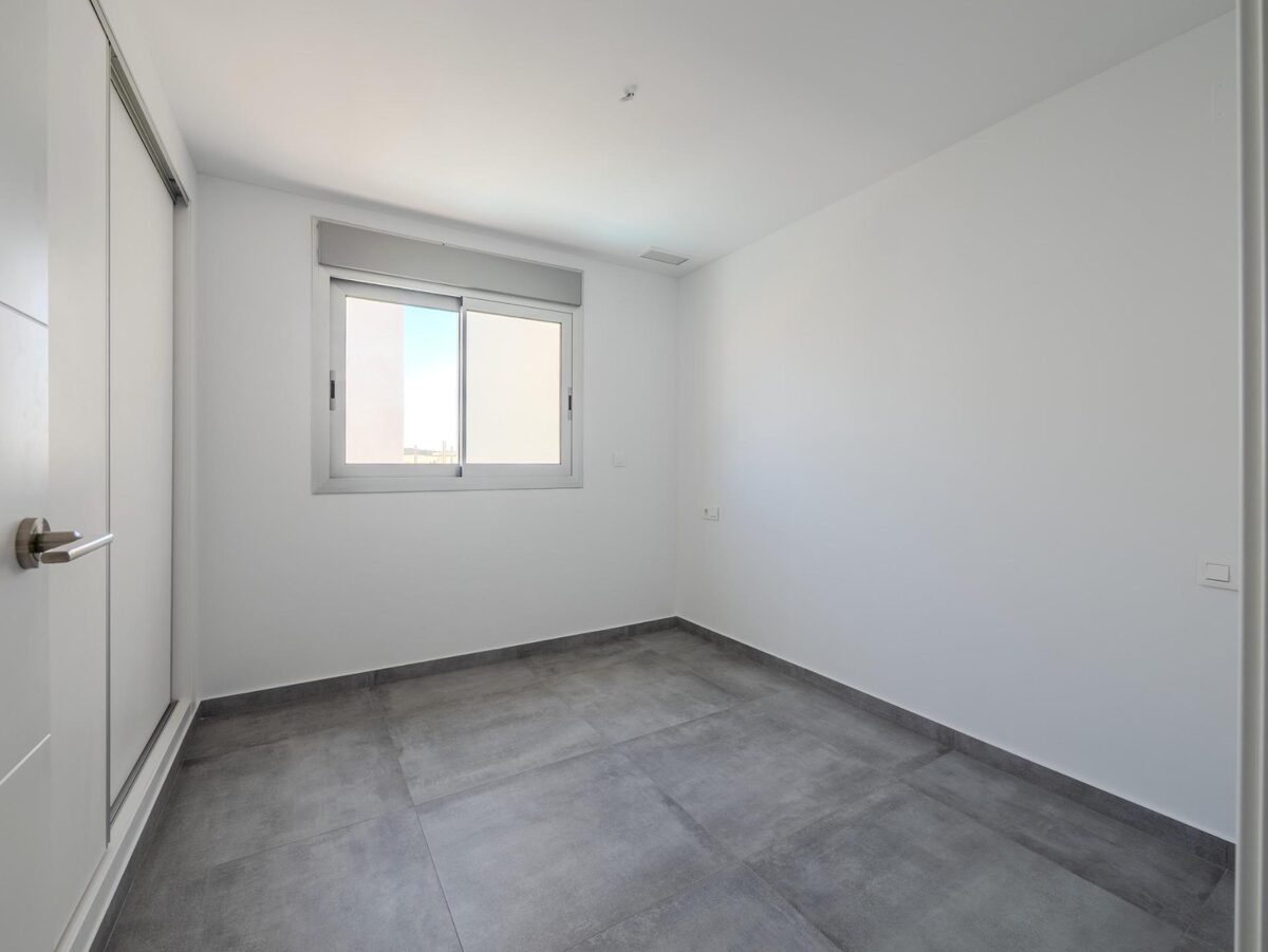 Villa with 4 bedrooms, 235m² in Algorfa, Spain [ID: 0137-N9818]