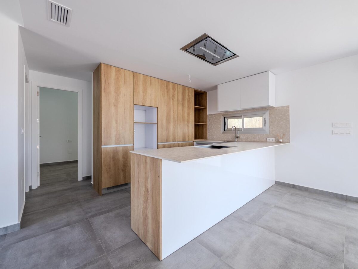 Villa with 4 bedrooms, 235m² in Algorfa, Spain [ID: 0137-N9818]