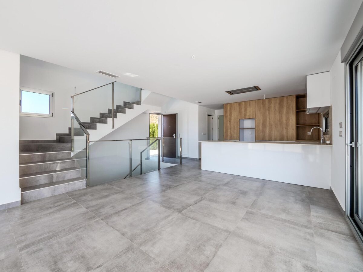 Villa with 4 bedrooms, 235m² in Algorfa, Spain [ID: 0137-N9818]