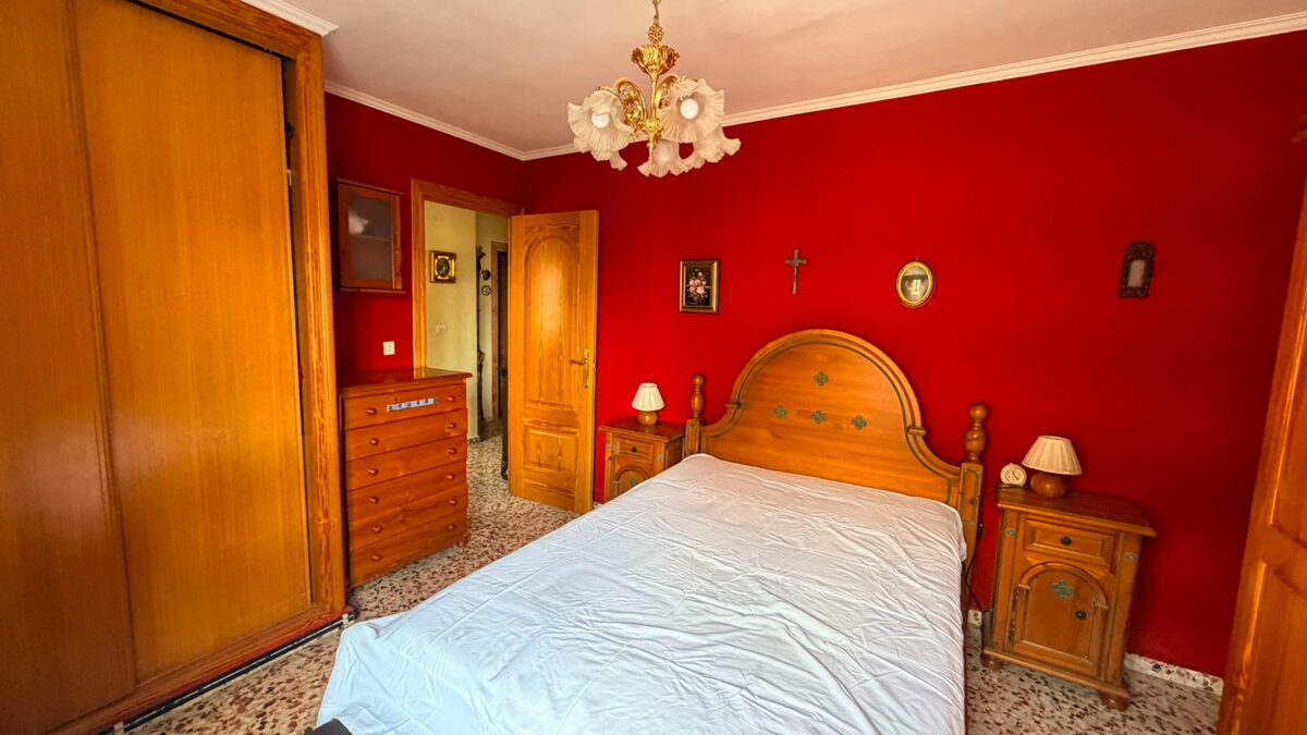 Квартира с 3 спальнями, 95м² в Пунта Прима, Испания [ID: 0150-LS-1106]