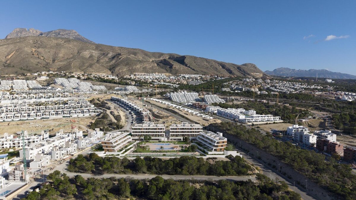 Apartment with 2 bedrooms, 66m² in Finestrat, Spain [ID: 0137-SP1703]