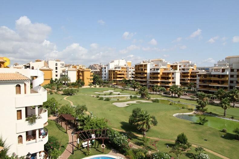 Apartment with 1 bedroom, 90m² in Punta Prima, Spain [ID: 0150-LS-1506]