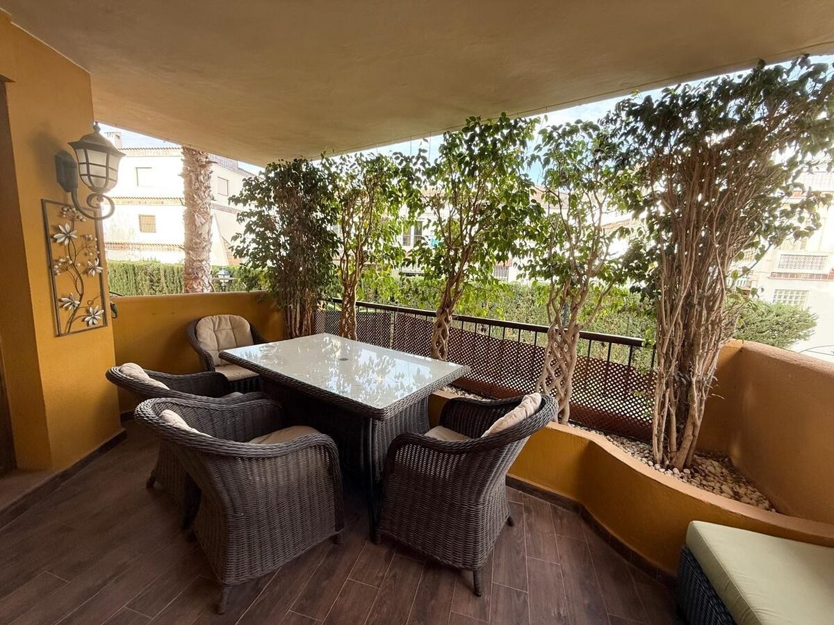 Apartment with 1 bedroom, 90m² in Punta Prima, Spain [ID: 0150-LS-1506]
