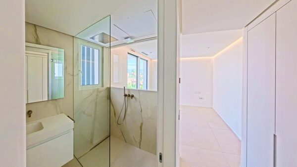 Квартира в Охен, Испания, 149м² - изображение 31
