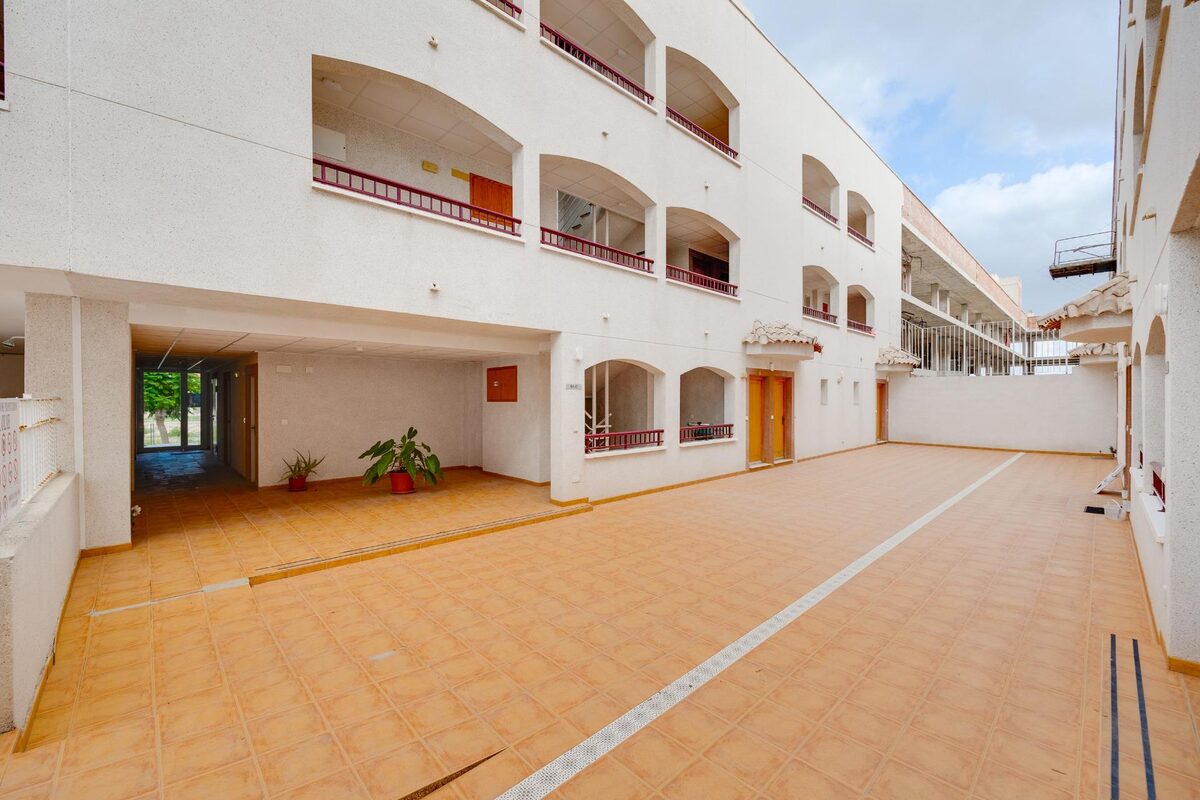 Квартира з 3 спальнями, 88м² в Сан-Фульхенсіо, Іспанія [ID: 0137-N9892]