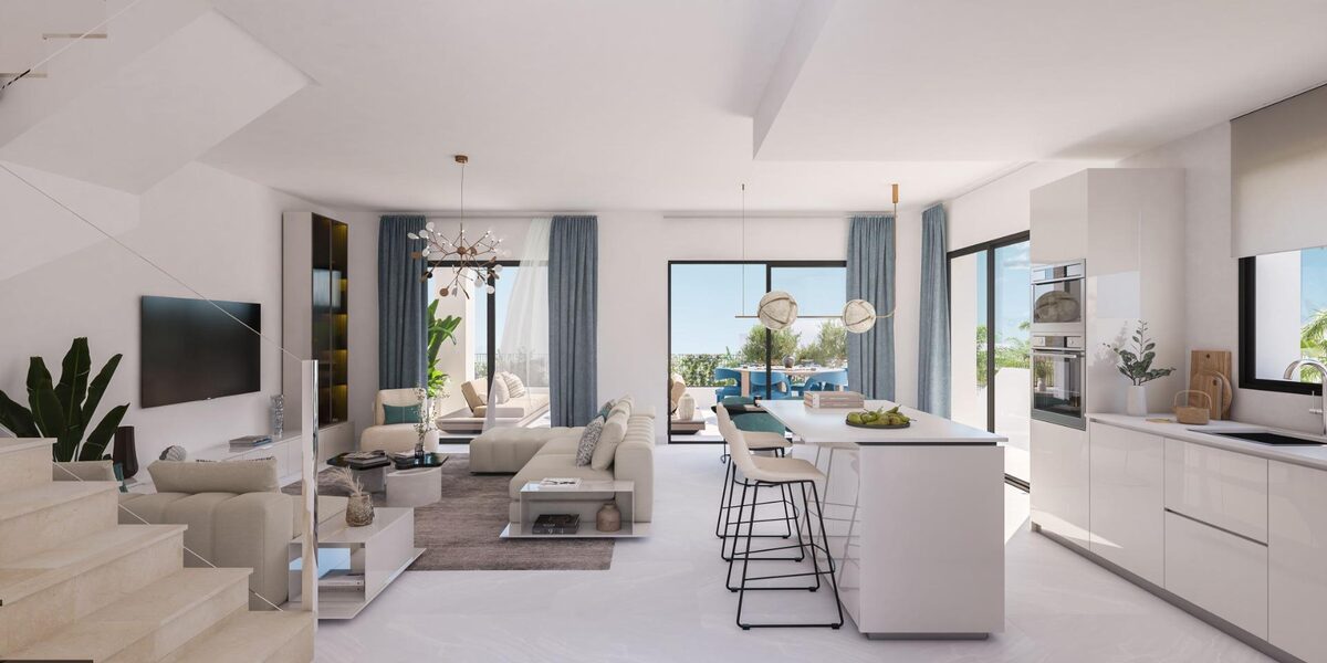 Villa with 4 bedrooms, 191m² in Estepona, Spain [ID: 0137-SP1741]