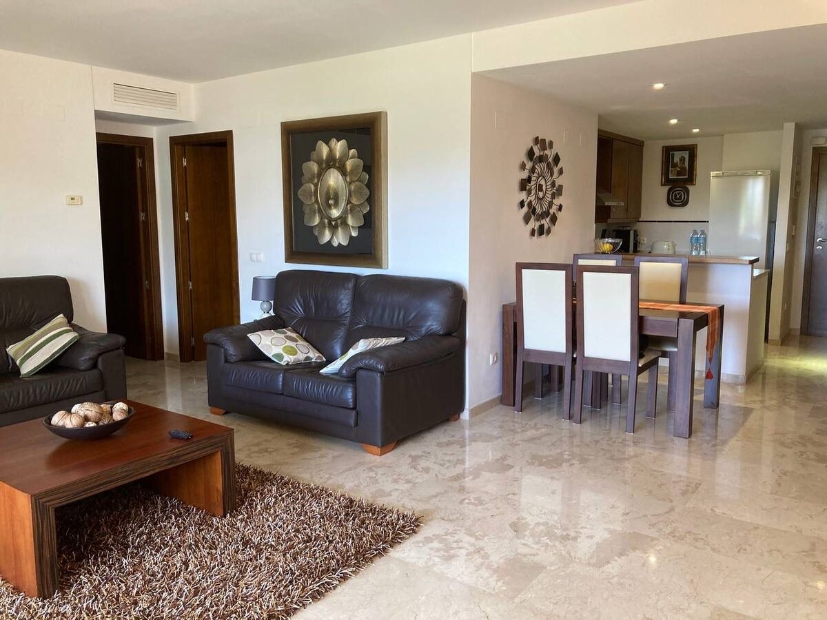 Квартира з 2 спальнями, 100м² в Пунта Пріма, Іспанія [ID: 0150-LS-0207]