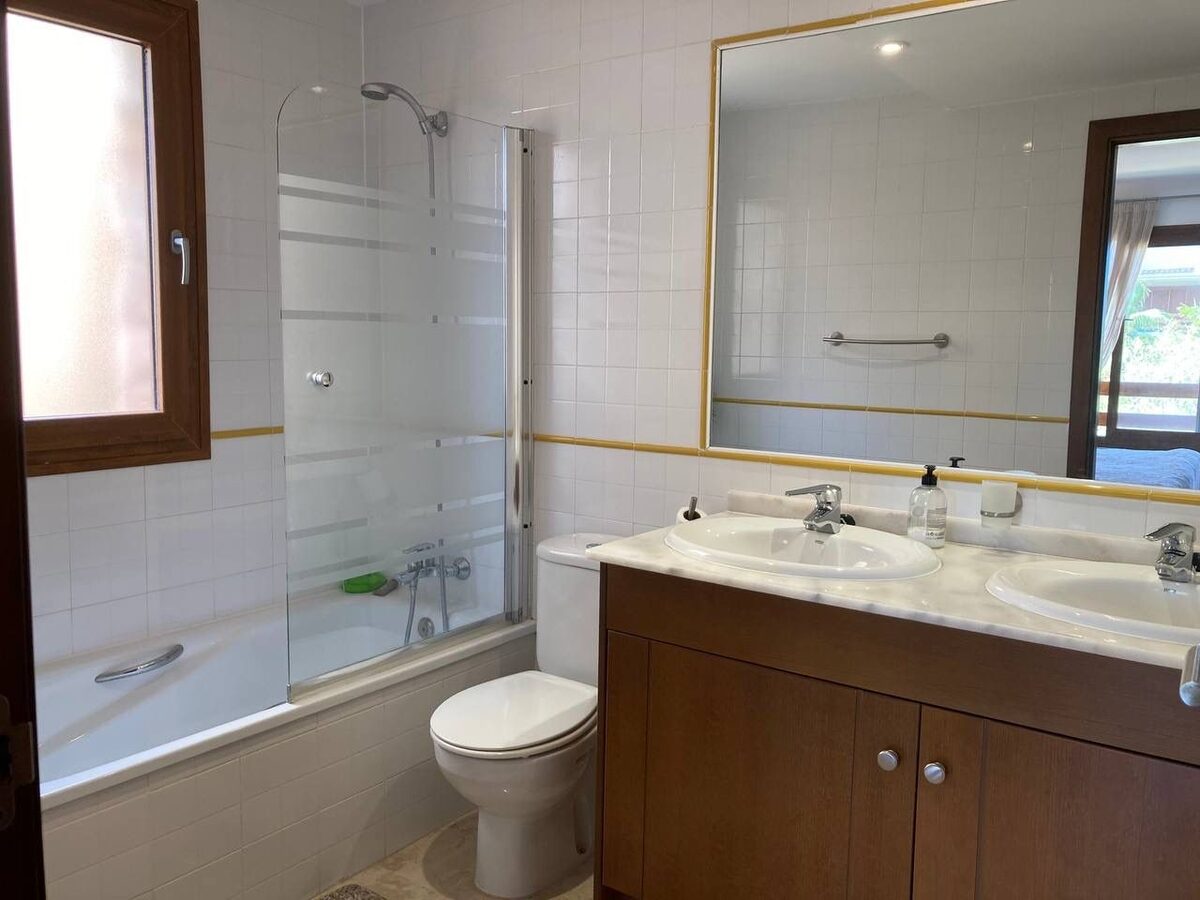 Квартира з 2 спальнями, 100м² в Пунта Пріма, Іспанія [ID: 0150-LS-0207]