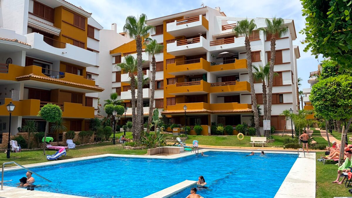 Apartment with 2 bedrooms in Punta Prima, Spain [ID: 0150-LS-1207]