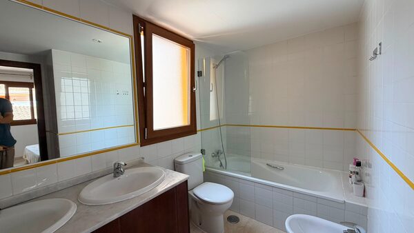 Apartment in Punta Prima, Spain - image 6