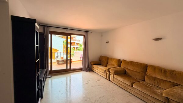 Apartment in Punta Prima, Spain - image 5
