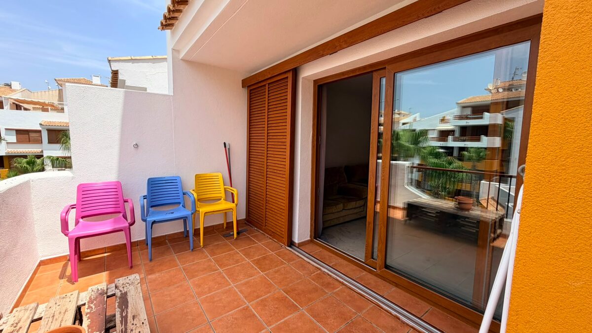 Apartment with 2 bedrooms in Punta Prima, Spain [ID: 0150-LS-1207]
