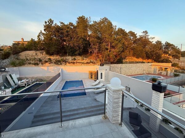 houses w Benissa, Hiszpania, 230m² - obraz 9