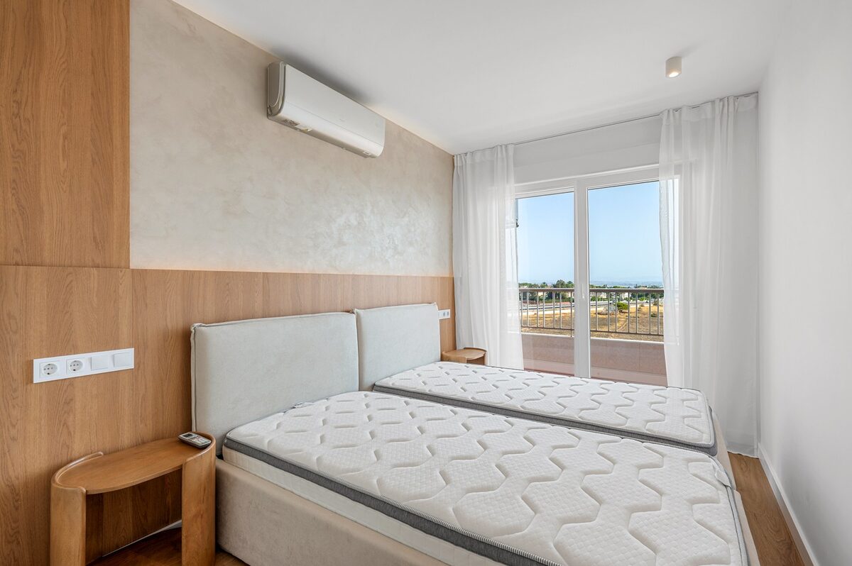 Квартира з 2 спальнями, 70м² в Пунта Пріма, Іспанія [ID: 0150-LS-2807]