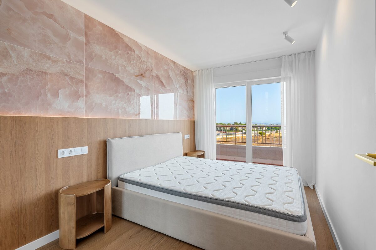 Квартира з 2 спальнями, 70м² в Пунта Пріма, Іспанія [ID: 0150-LS-2807]