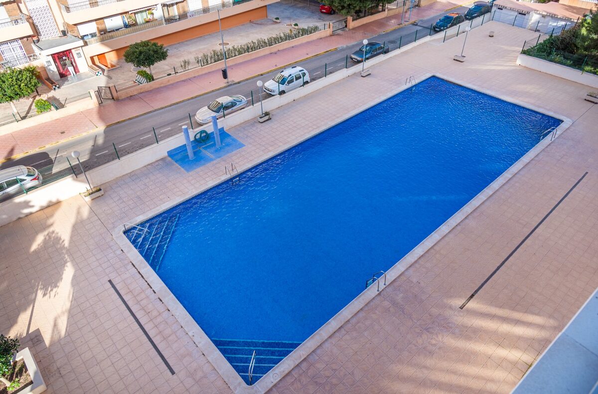 Квартира з 2 спальнями, 70м² в Пунта Пріма, Іспанія [ID: 0150-LS-2807]