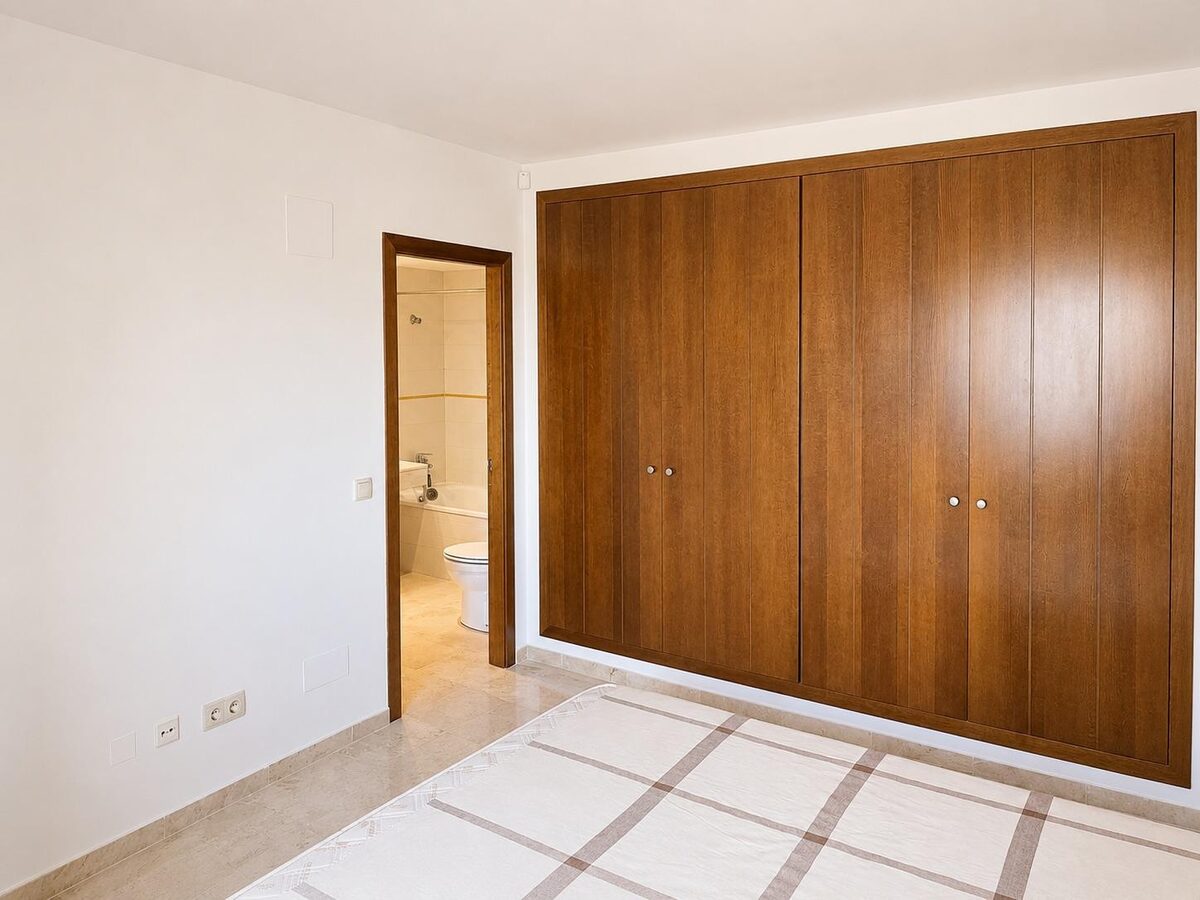 Квартира з 2 спальнями в Пунта Пріма, Іспанія [ID: 0150-LS-2907]