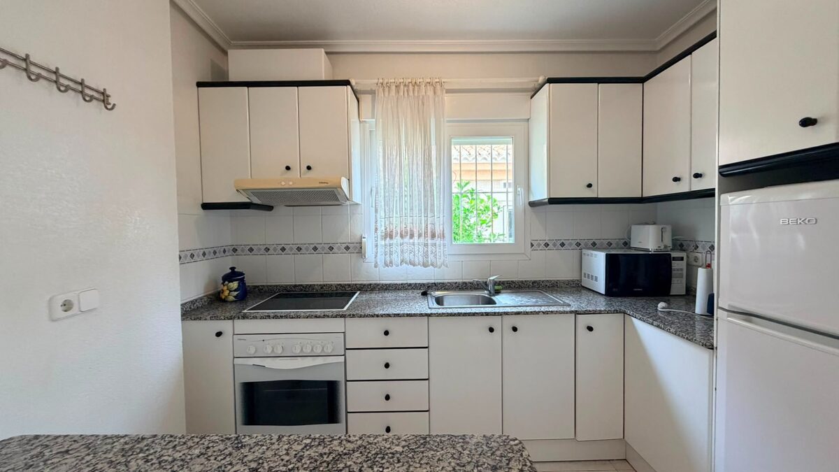 Бунгало з 3 спальнями, 98м² в Оріуела Коста, Іспанія [ID: 0150-LS-0408]