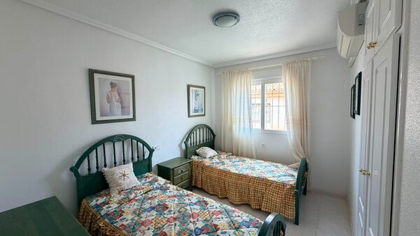 Бунгало в Оріуела Коста, Іспанія, 98м² - зображення 20