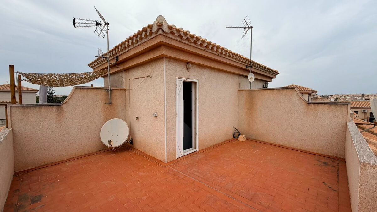 Бунгало з 3 спальнями, 98м² в Оріуела Коста, Іспанія [ID: 0150-LS-0408]