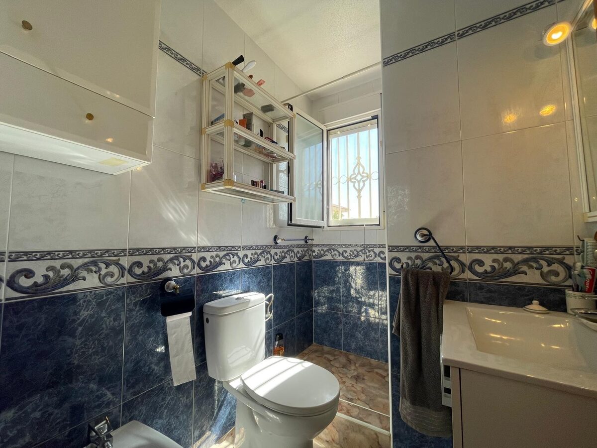 Вілла з 4 спальнями, 180м² в Кабо Роіг, Іспанія [ID: 0150-LS-1808]