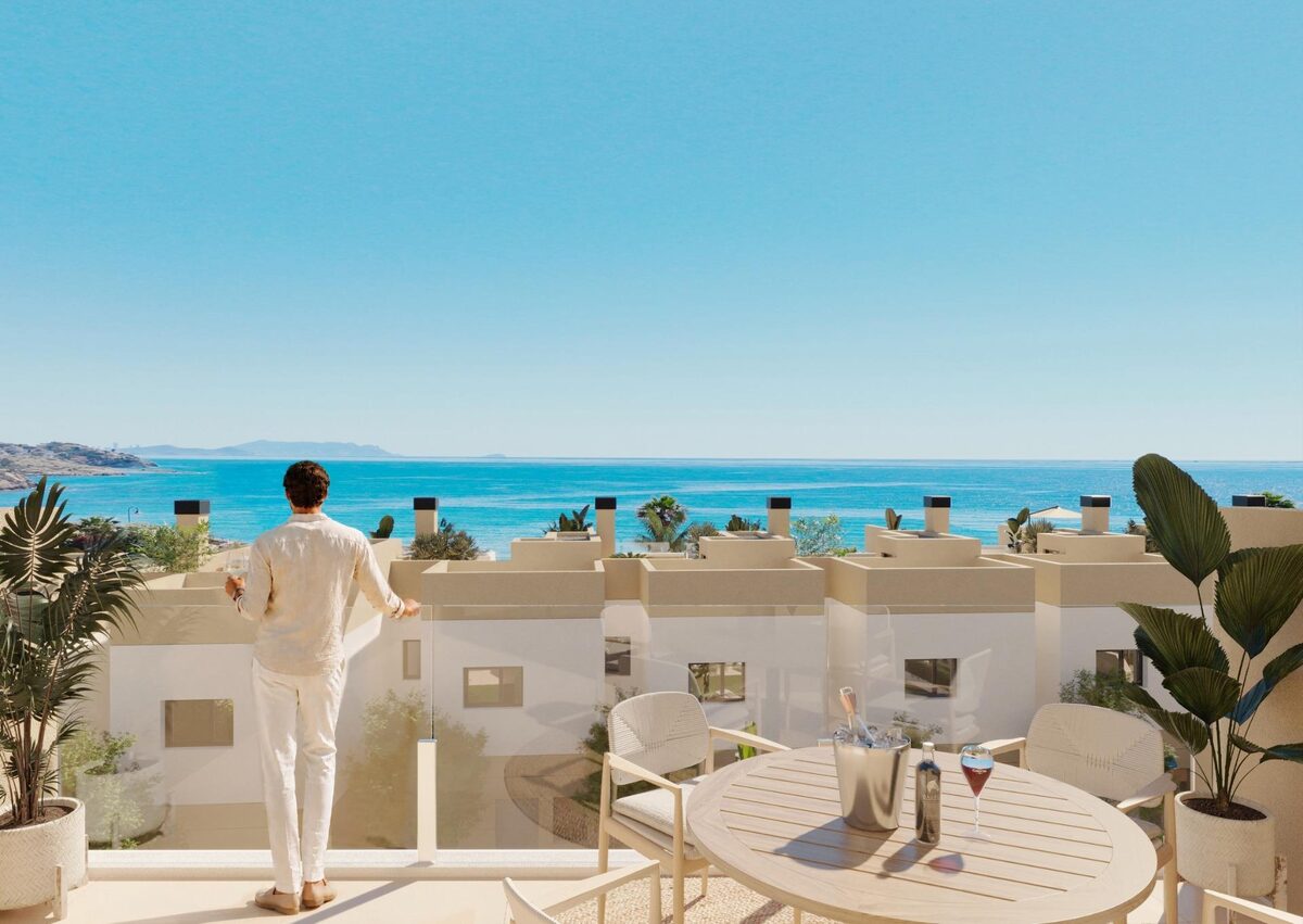 Таунхаус с 4 спальнями, 208м² в Кампельо, Испания [ID: 0137-N10002]