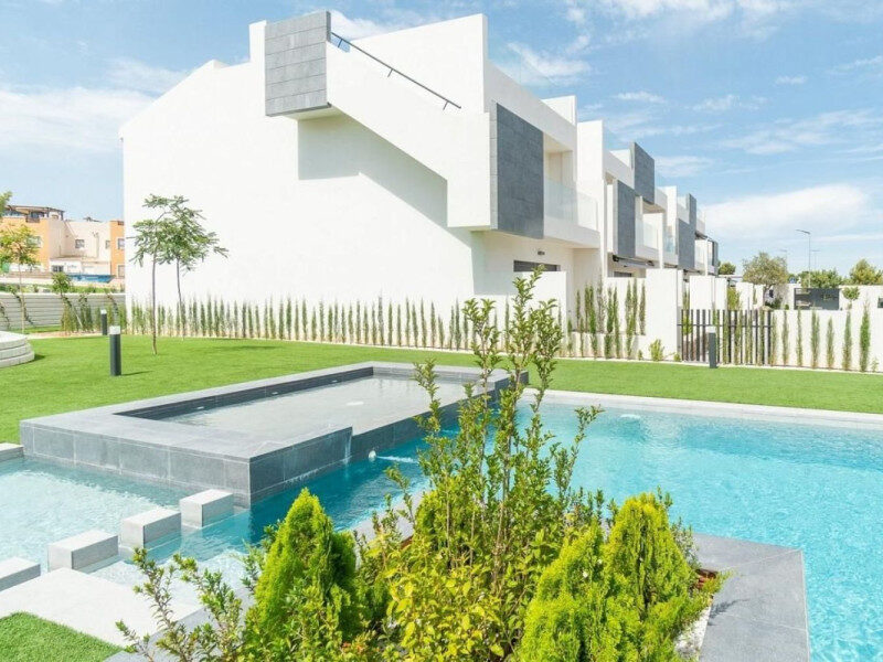 Apartment with 3 bedrooms, 82m² in Torrevieja, Spain [ID: 0152-573559_24011]