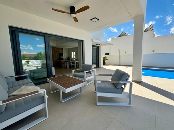 Willa w Рохалес, Hiszpania, 120m² - obraz 10