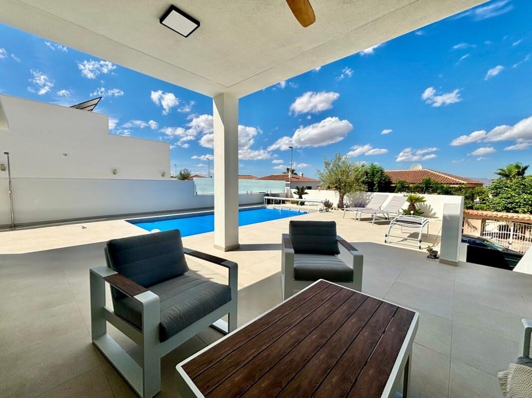 Willa z 3 sypialniami, 120m² w Рохалес, Hiszpania [ID: 0152-466516_466461]