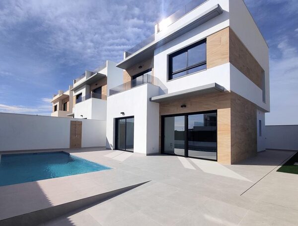 Townhouse in Benijofar, Spain, 138m²