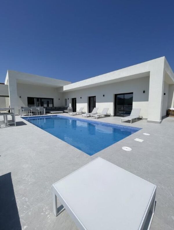 Willa w pinoso, Hiszpania, 146m²