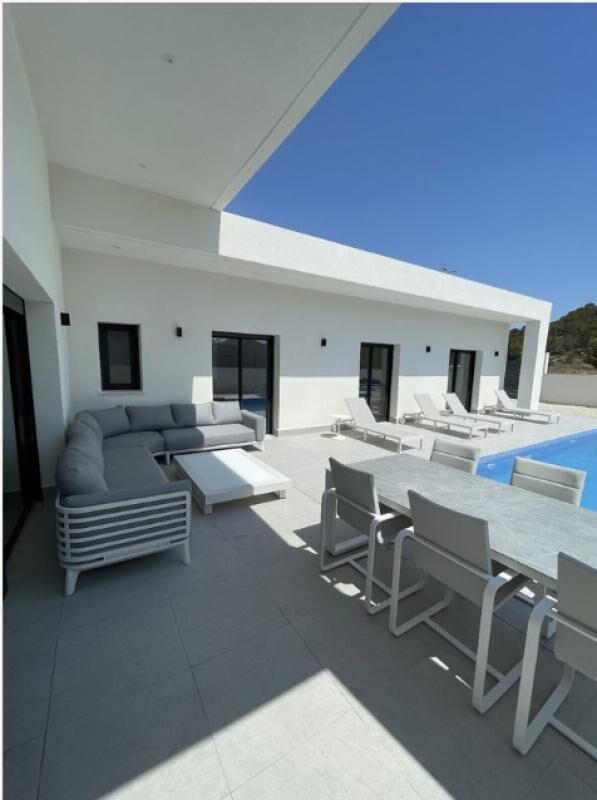 Willa z 3 sypialniami, 146m² w pinoso, Hiszpania [ID: 0152-396283_396280]