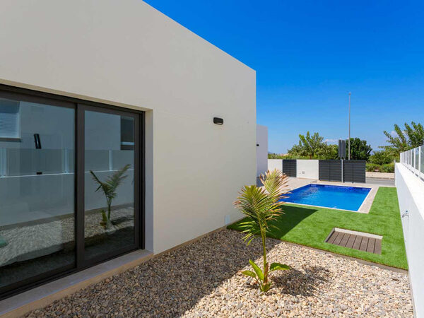 Willa w Daya Nueva, Hiszpania, 112m² - obraz 9