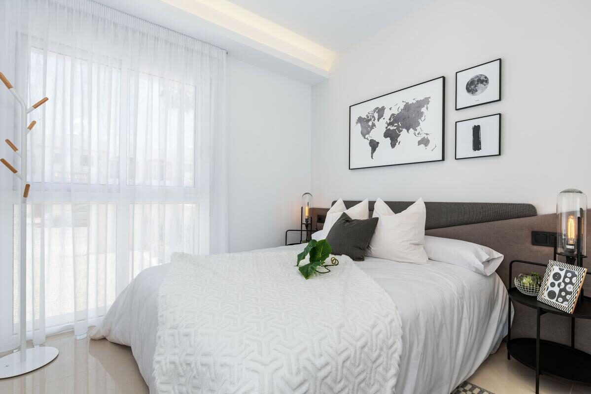 Apartament z 3 sypialniami, 107m² w Рохалес, Hiszpania [ID: 0152-358153_121636]